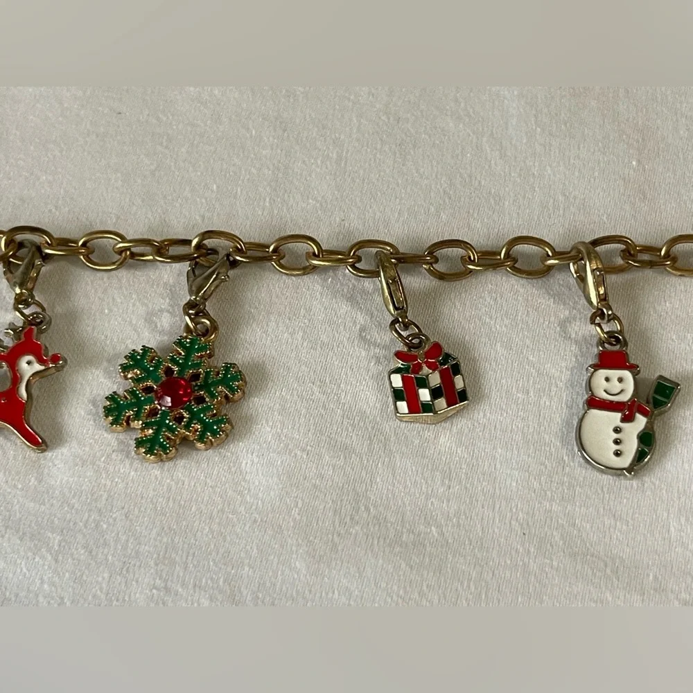 Vintage Christmas charm bracelet, gold tone, removable, charms